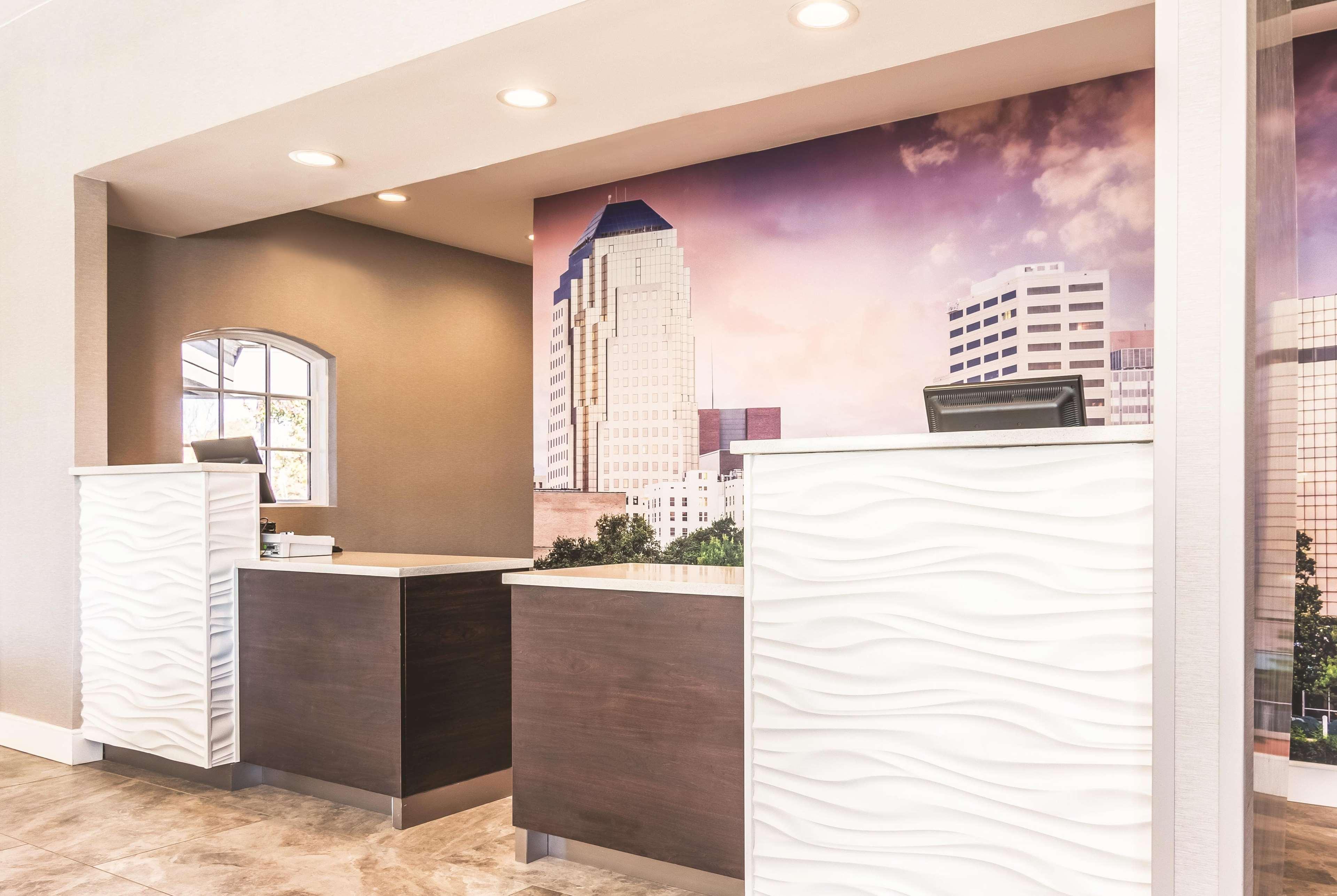 La Quinta By Wyndham Shreveport Airport Hotel Eksteriør billede