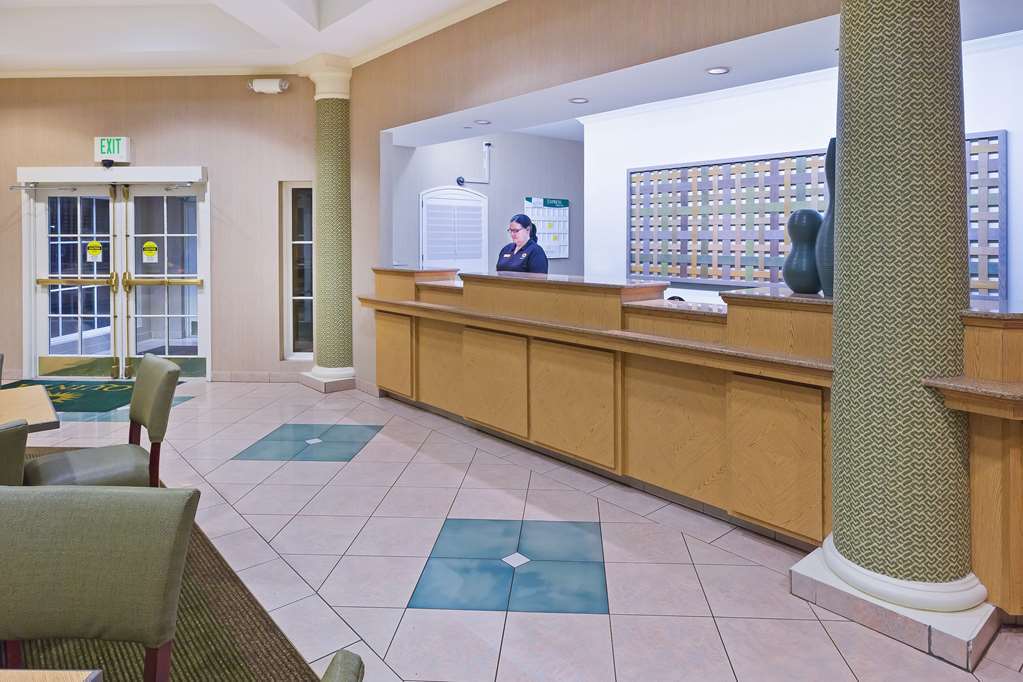 La Quinta By Wyndham Shreveport Airport Hotel Interiør billede